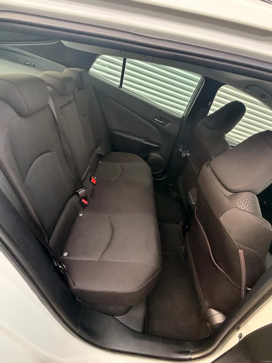 Toyota Prius 2022 SELF CHARGING HYBRID - Image 6