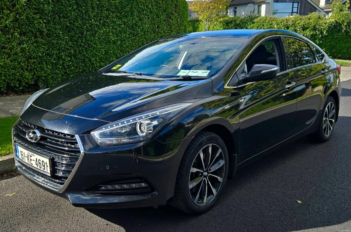 2016 Hyundai i40 - Image 1