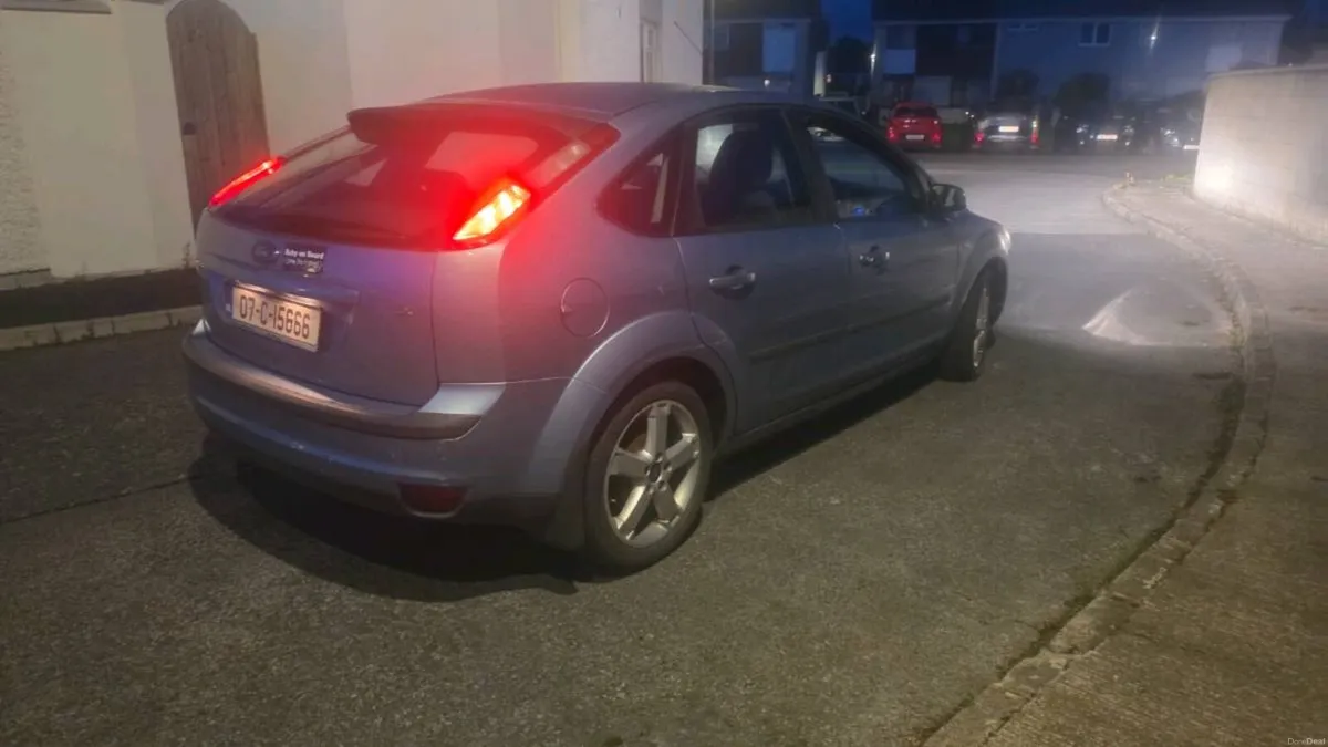 2008 Nissan qashqai jeep, 2007 ford focus - Image 6