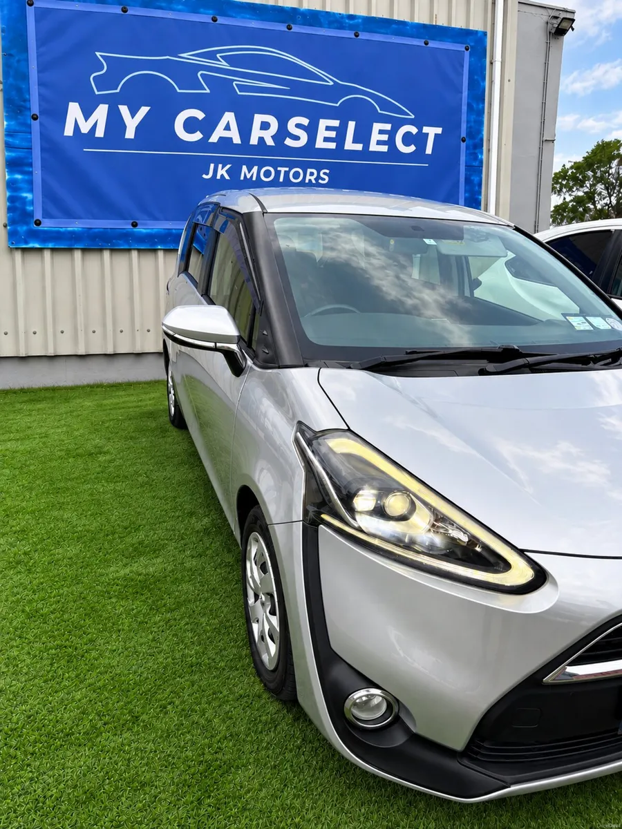 Toyota Sienta 2017 - Image 2