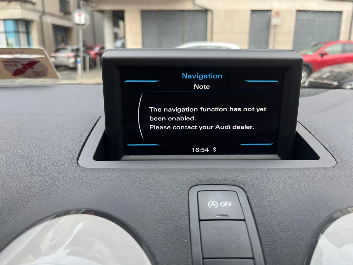 Audi A1 2011 - Image 2