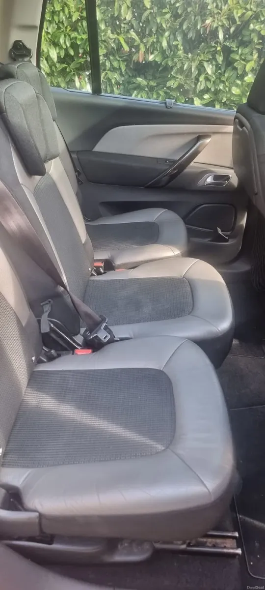 7 seater New NCT priced for quick sale - Image 4