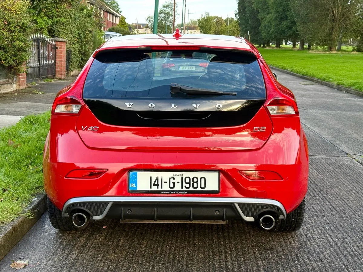 141 Volvo V40 R-DESIGN New Nct - Image 6