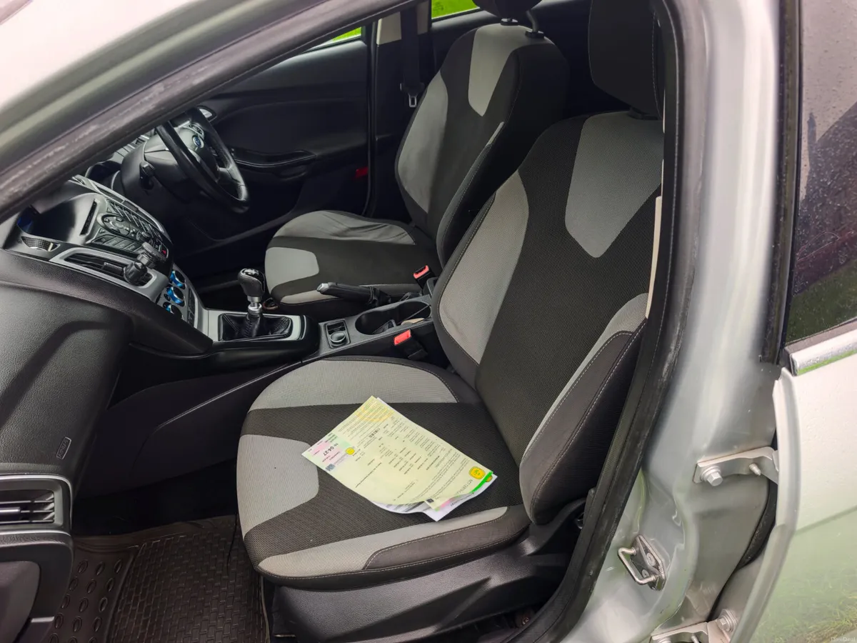 Ford Focus 1.6 TDCI ZETEC NEW NCT - Image 5