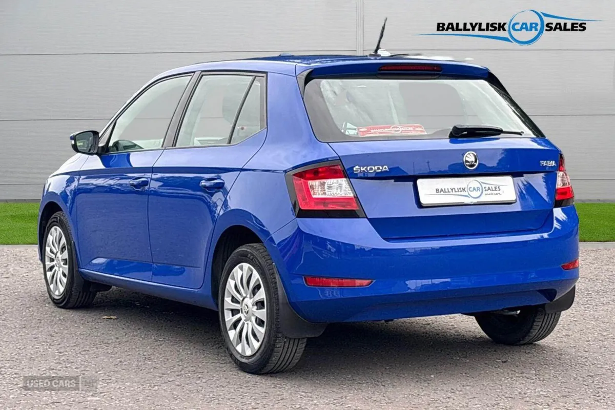 Skoda Fabia 1.0 MPI 60PS S in Blue with 34K - Image 2