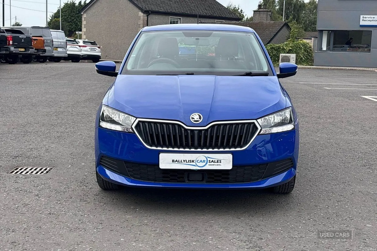 Skoda Fabia 1.0 MPI 60PS S in Blue with 34K - Image 4