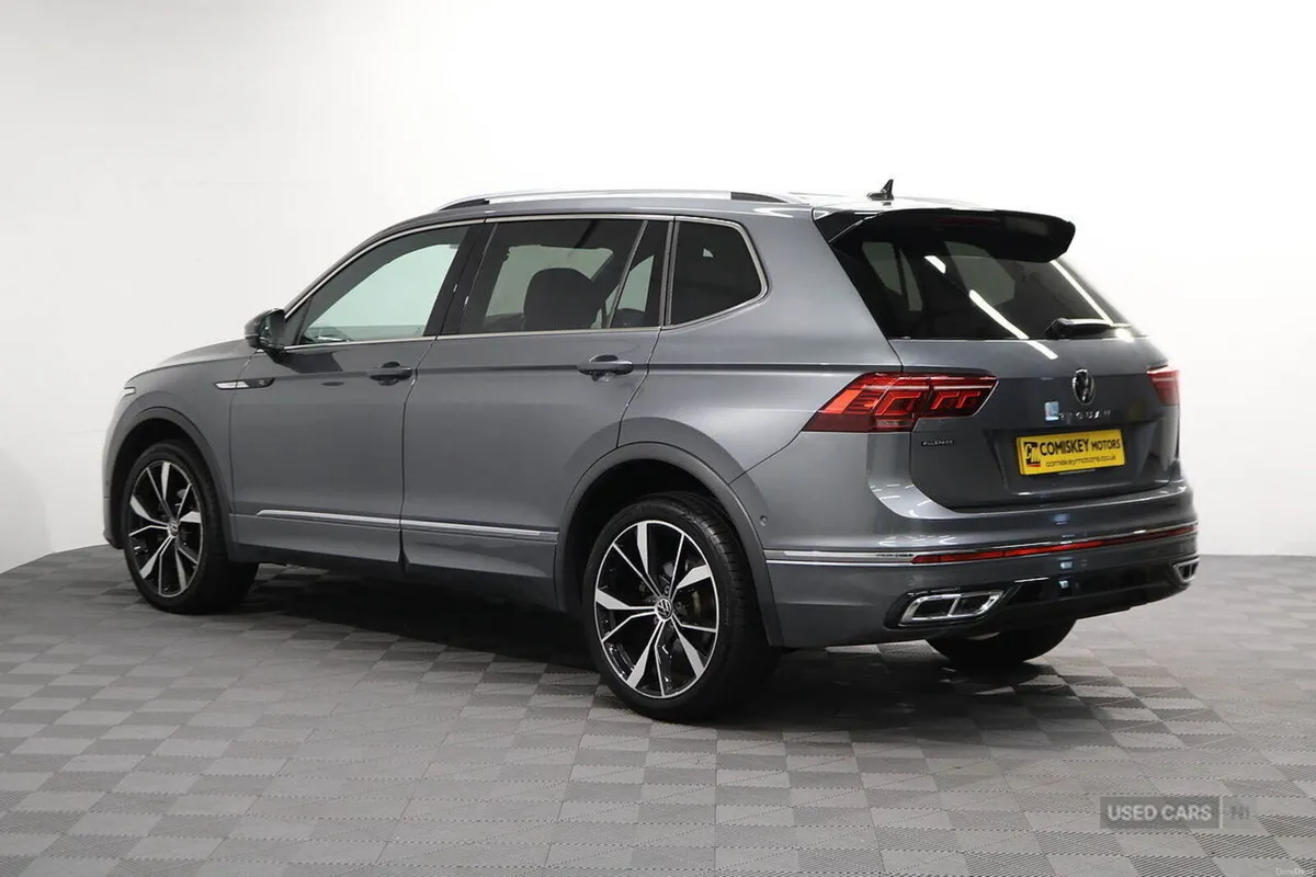 Volkswagen Tiguan Allspace TDI R-Line - Image 4