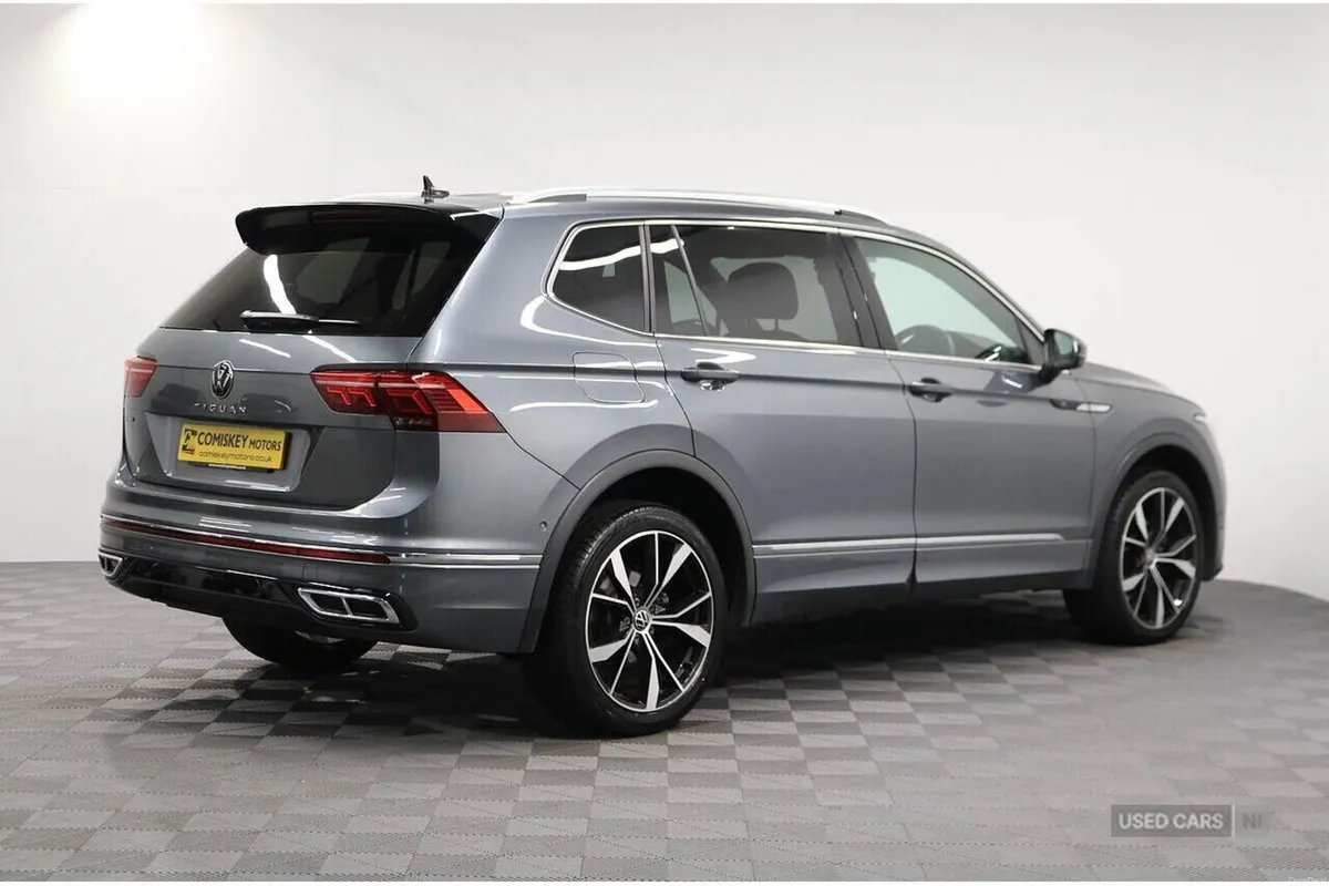 Volkswagen Tiguan Allspace TDI R-Line - Image 6