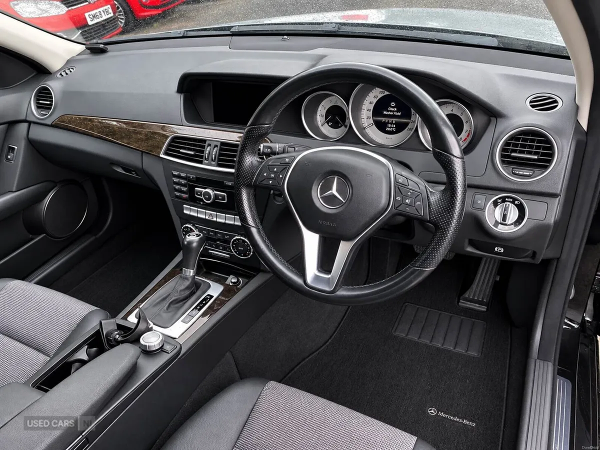 Mercedes-Benz C-Class 1.8 C180 5dr Petrol 7G-Troni - Image 6