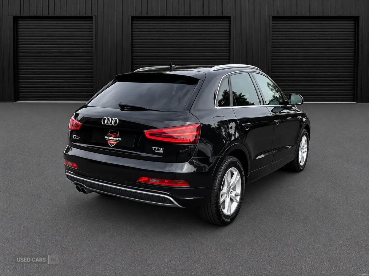 Audi Q3 2.0 TFSI S line S Tronic quattro Euro 6 (s - Image 5