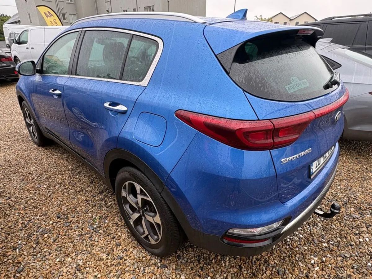 Kia Sportage 1.6 CRDi 115 K3 Mhev 84Km - Image 3
