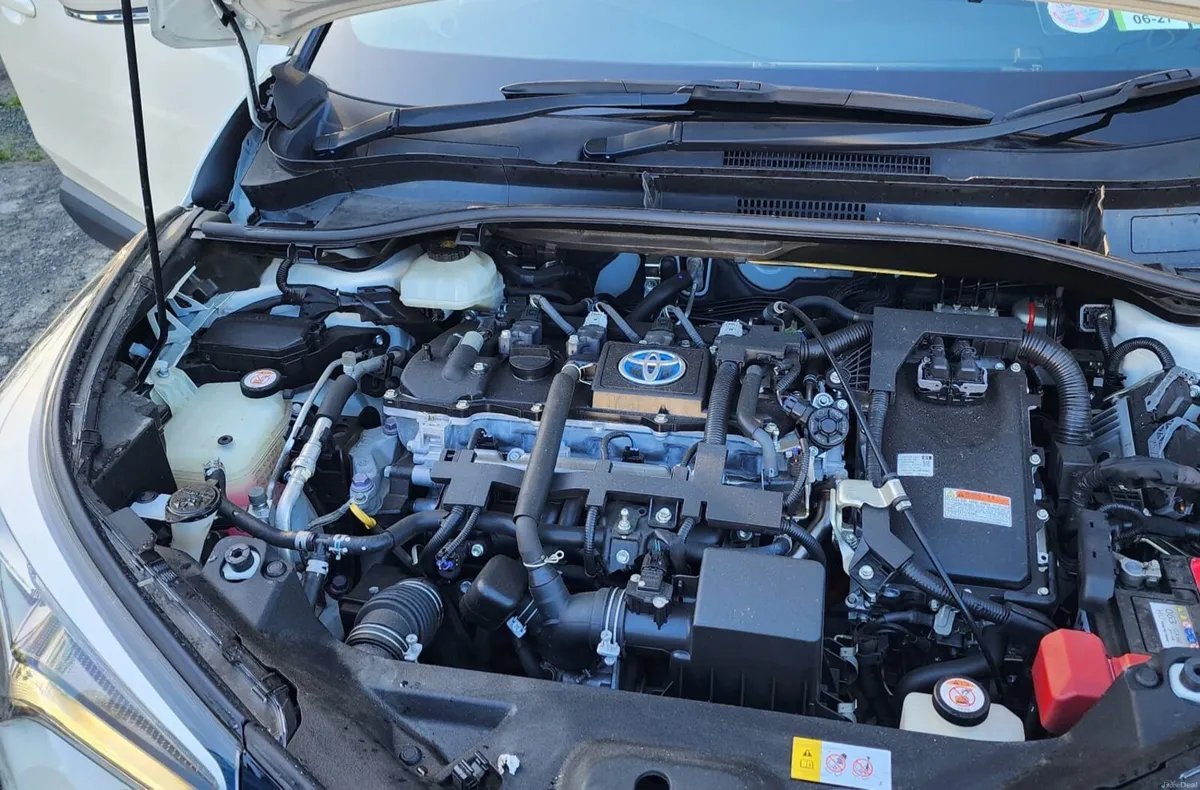 Toyota C-HR 2019 - Image 1