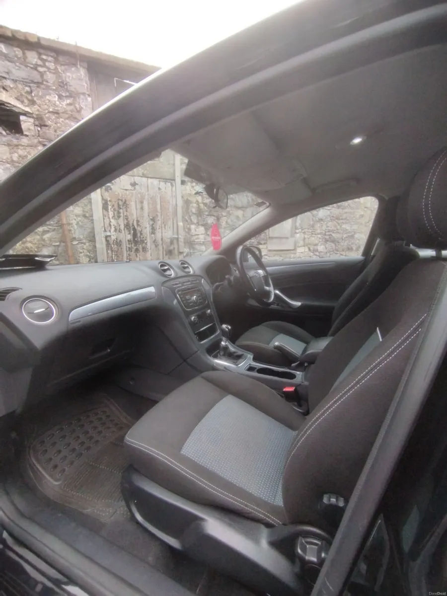 Ford Mondeo 2011 - Image 3