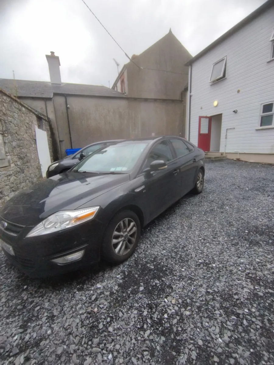 Ford Mondeo 2011 - Image 1