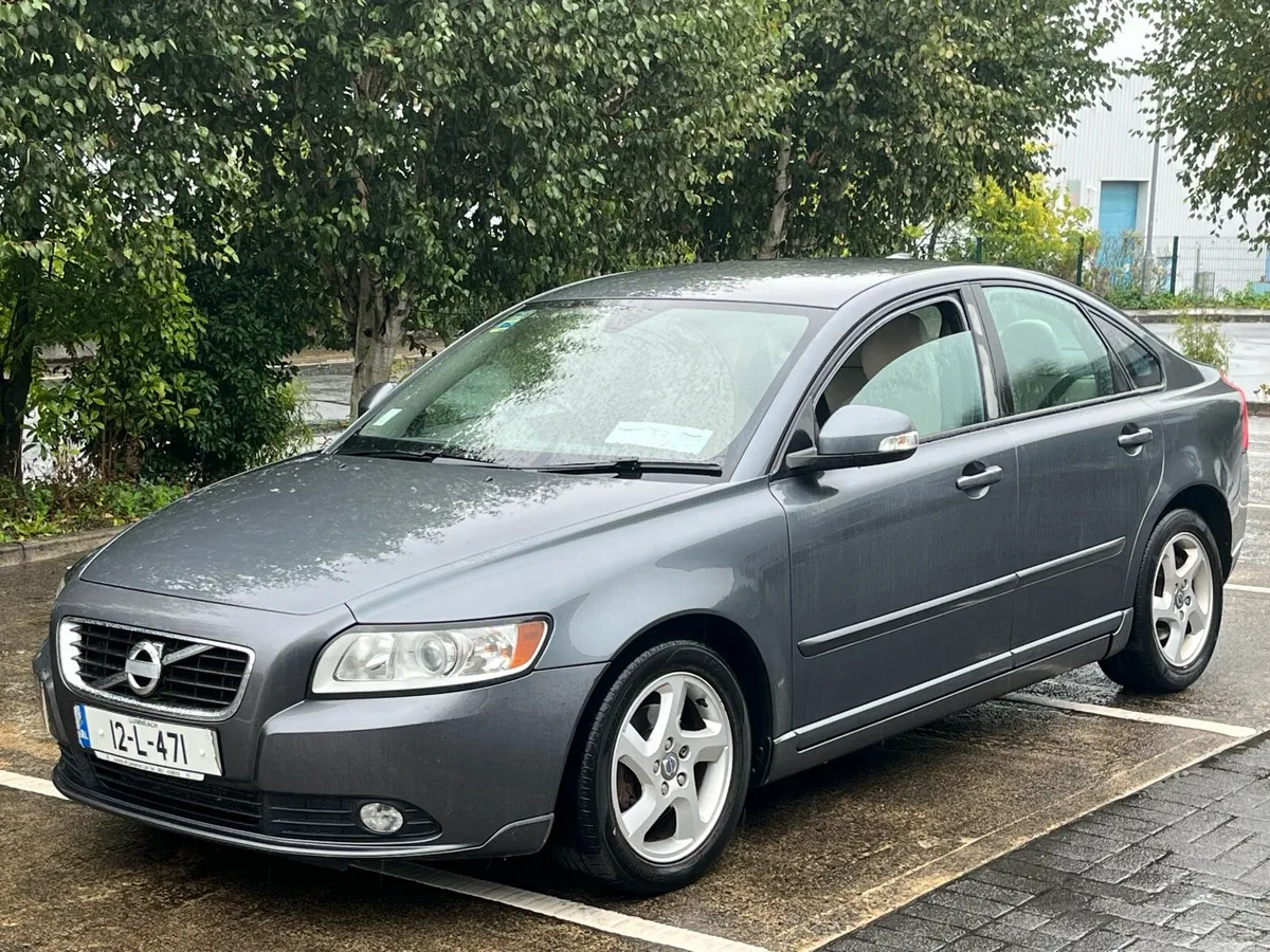 2012 Volvo s40, only 190k km, New NCT - Image 2