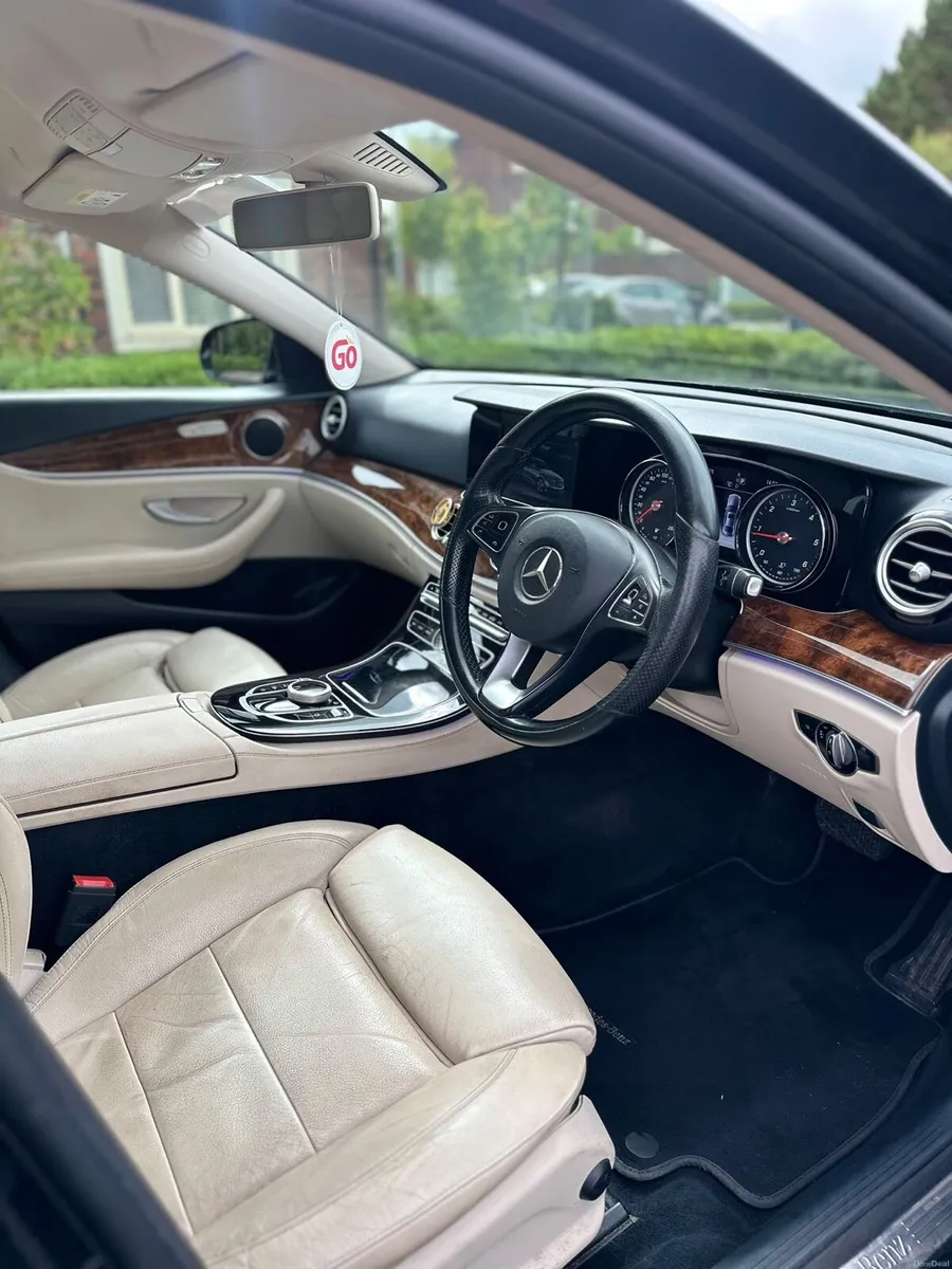 Mercedes E Class - Image 6