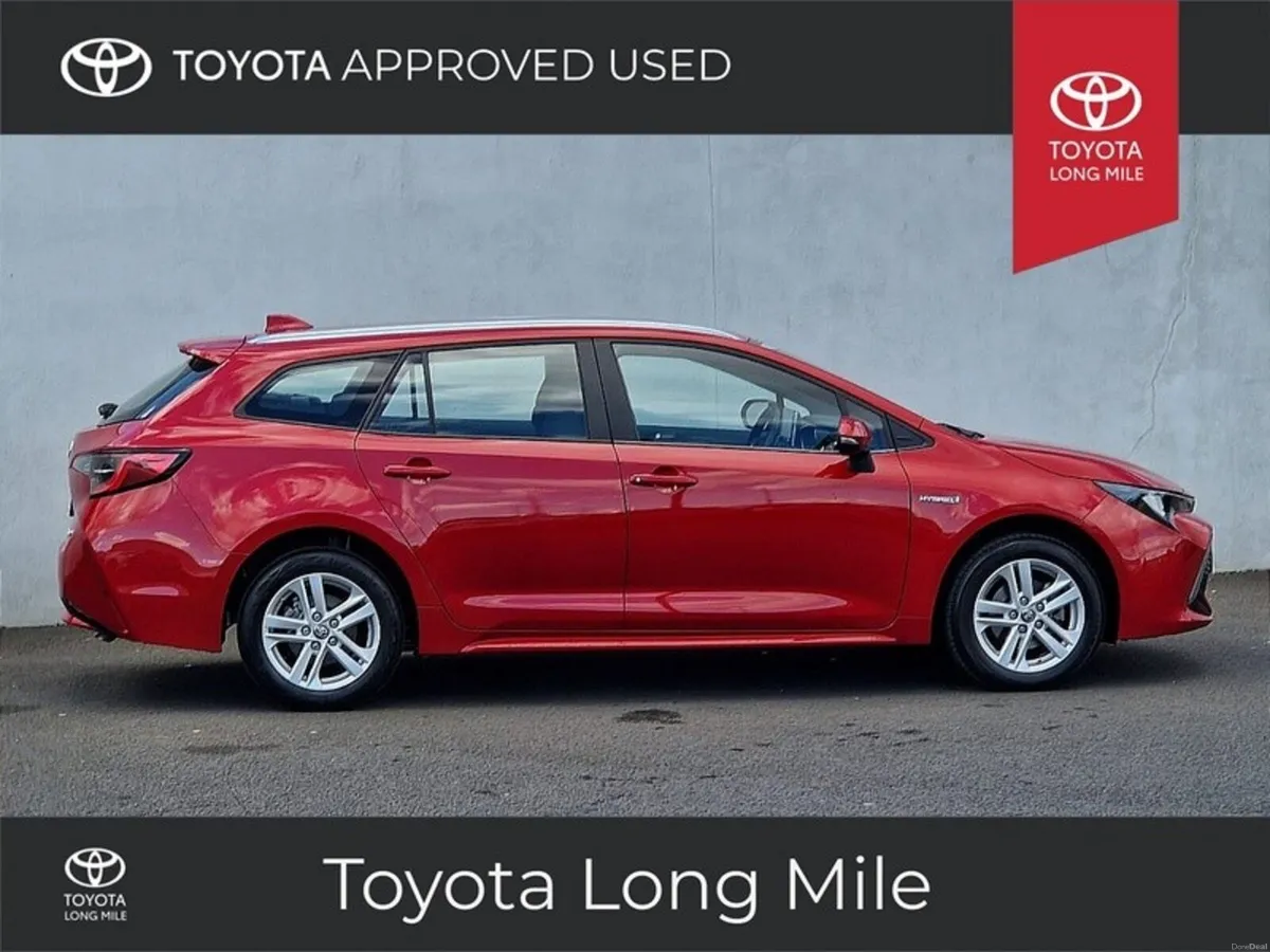 Toyota Corolla 1.8 Hybrid Luna Touring Sport ‘’Iri - Image 3