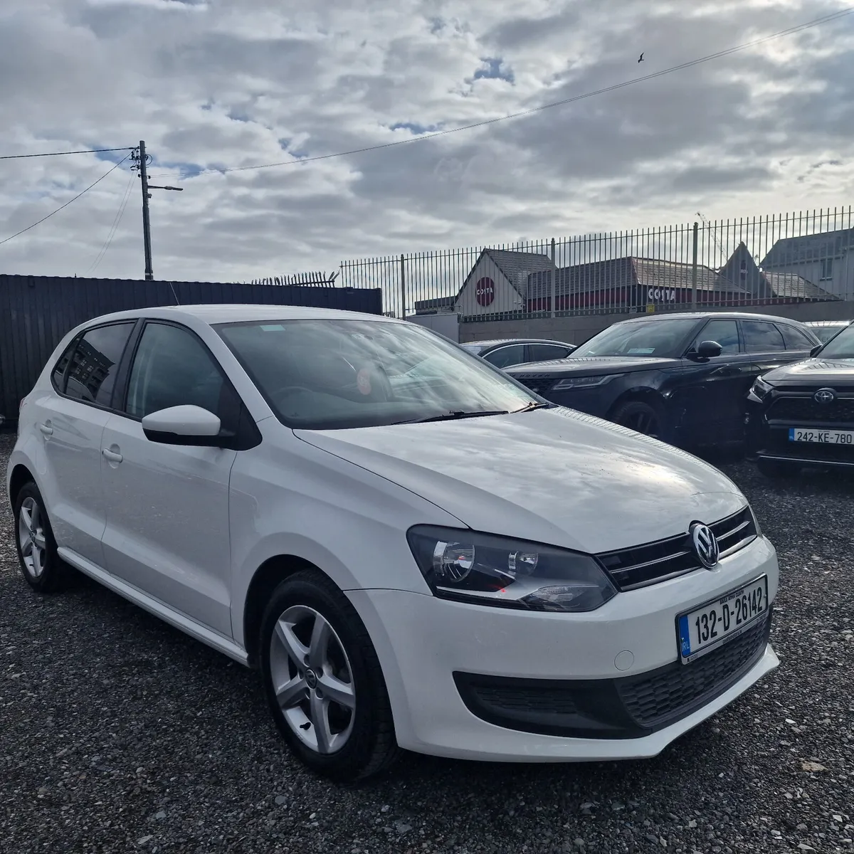 Volkswagen Polo 2013 Automatic - Image 1