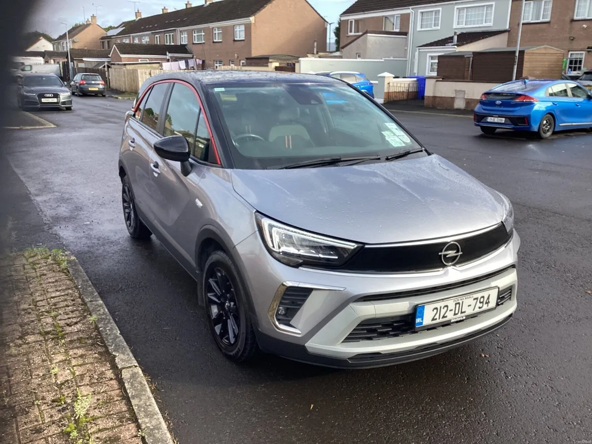 Opel Crossland X 2021 - Image 1