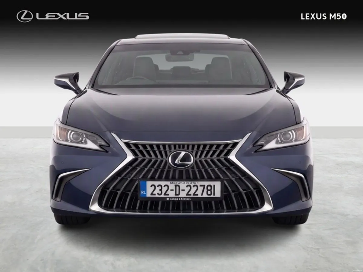 Lexus ES Dynamic - Image 4