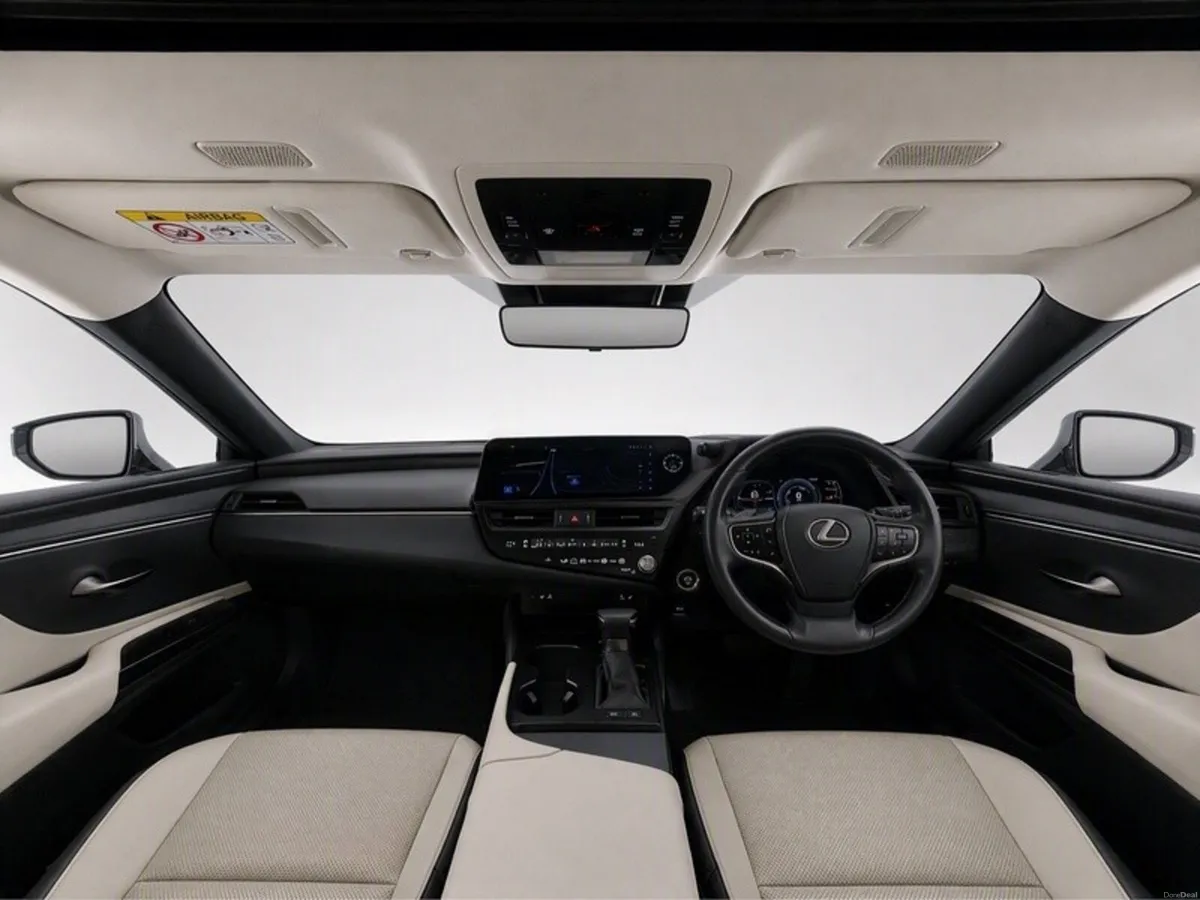 Lexus ES Dynamic - Image 6