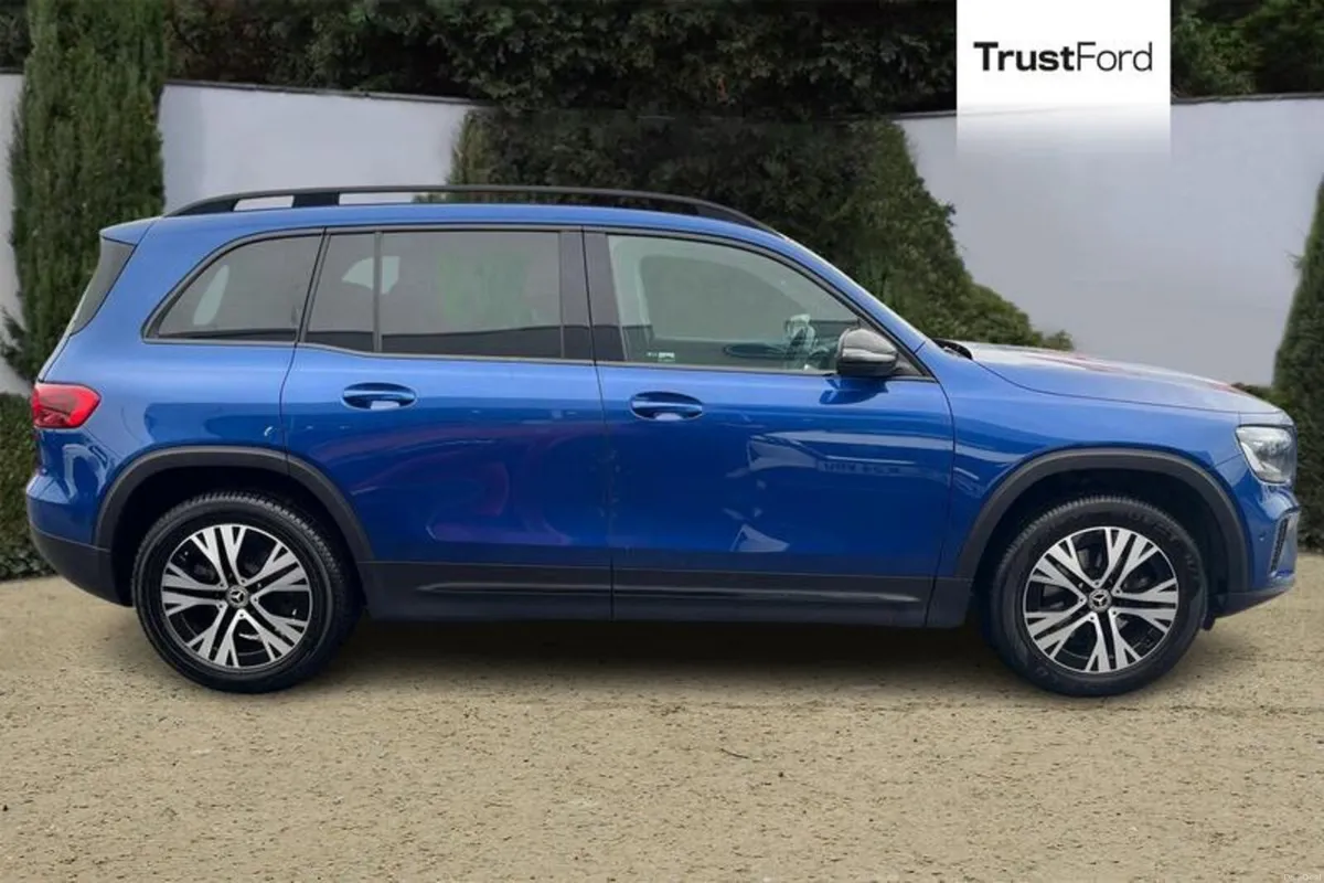 Mercedes-Benz GLB GLB 200 Sport Executive 5dr 7G-T - Image 3