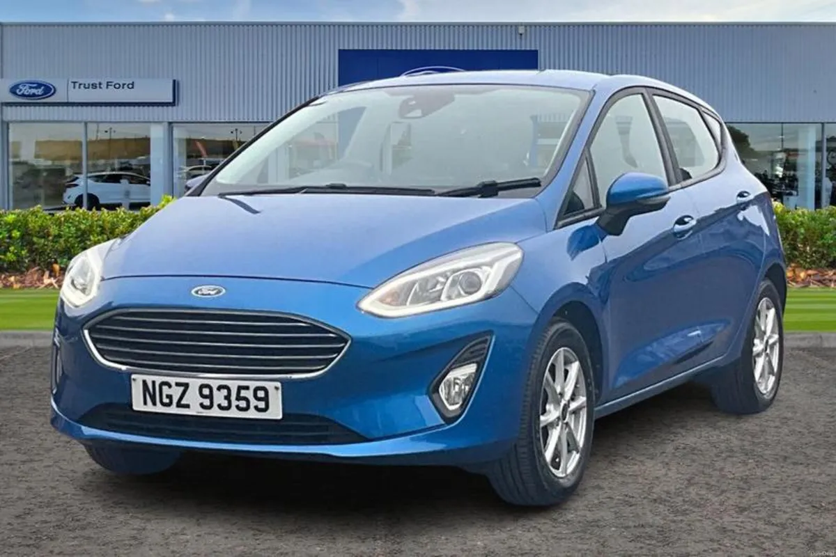 Ford Fiesta 1.1 Ti-VCT Zetec Hatchback 5dr Petrol - Image 5