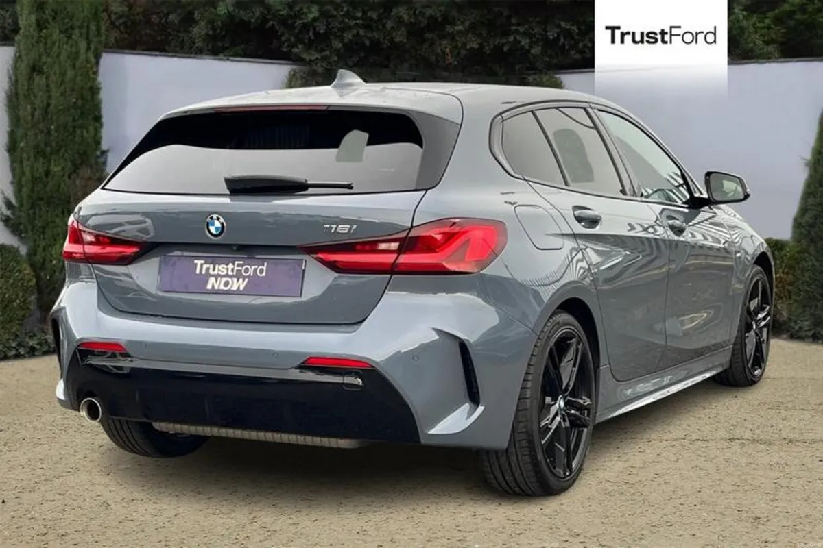 BMW 1-Series 118i [136] M Sport 5dr Step Auto [Tec - Image 4