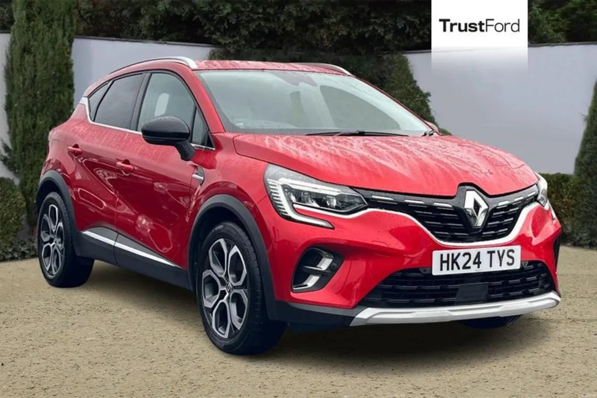 Renault Captur 1.0 TCE 90 Techno 5dr - Image 1
