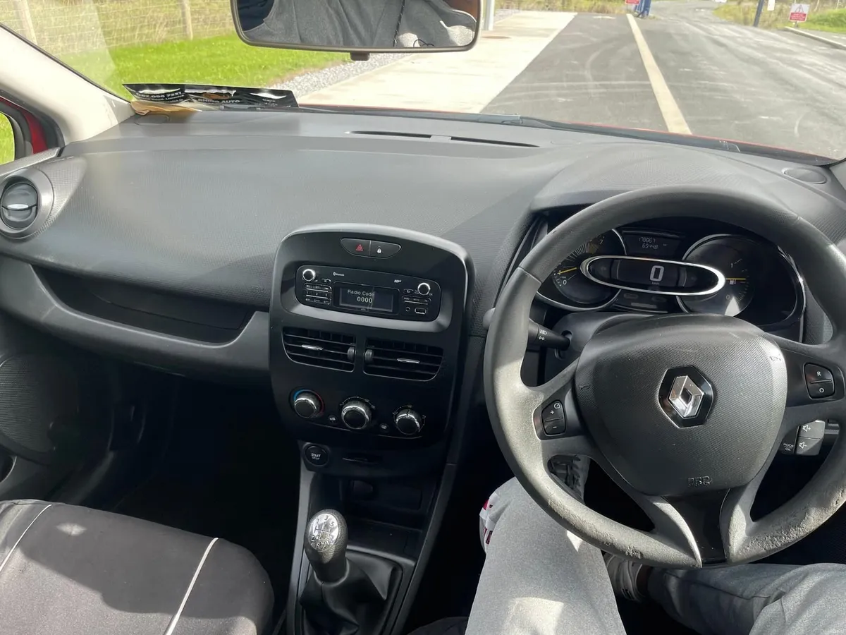 low mileage. NCT to September 27 - Image 3