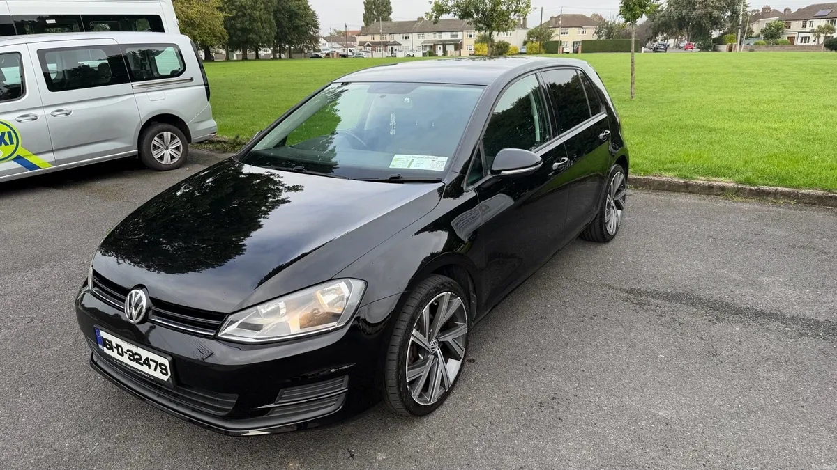 2016 Volkswagen Golf - Image 3