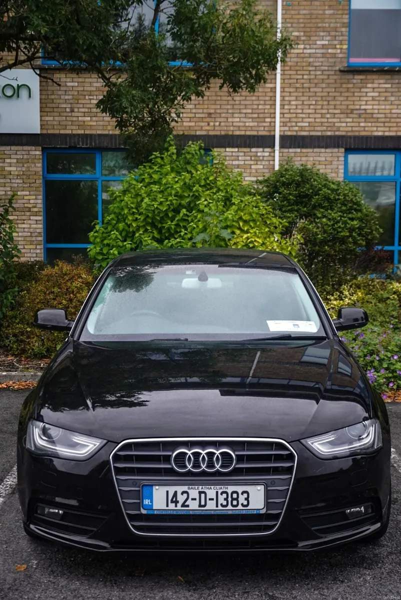Audi A4 2014 - Image 2