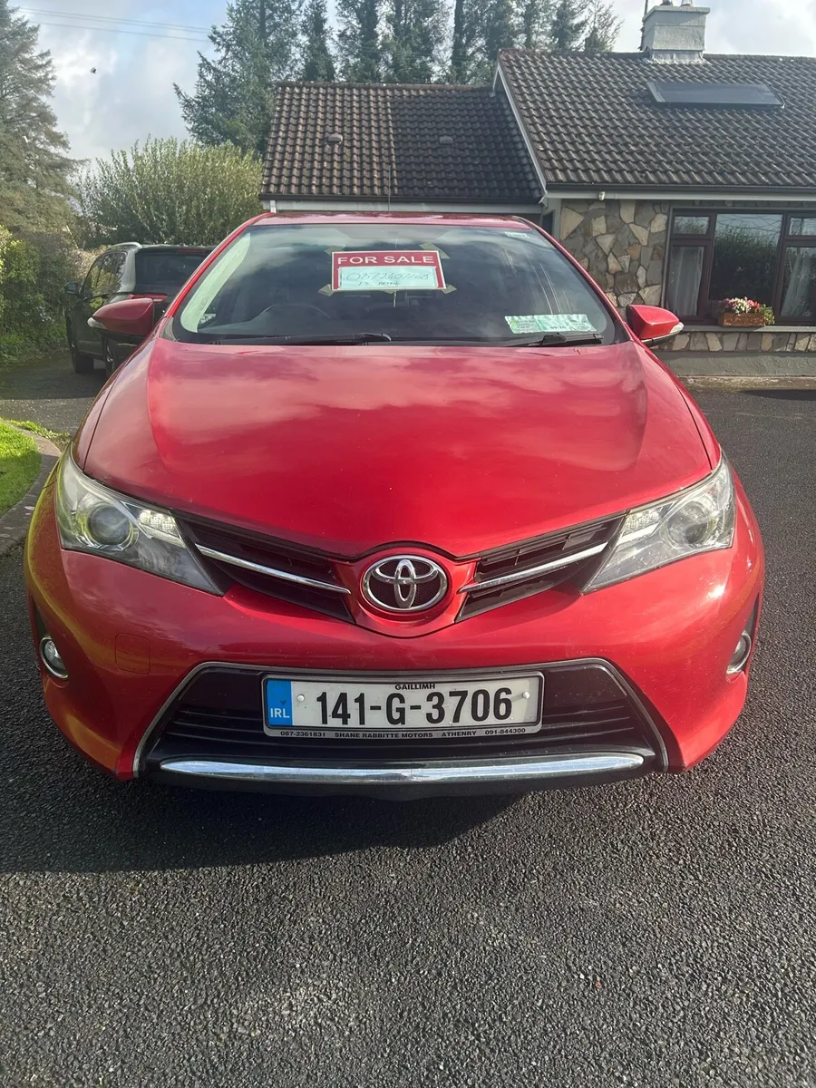 Toyota Auris - Image 1