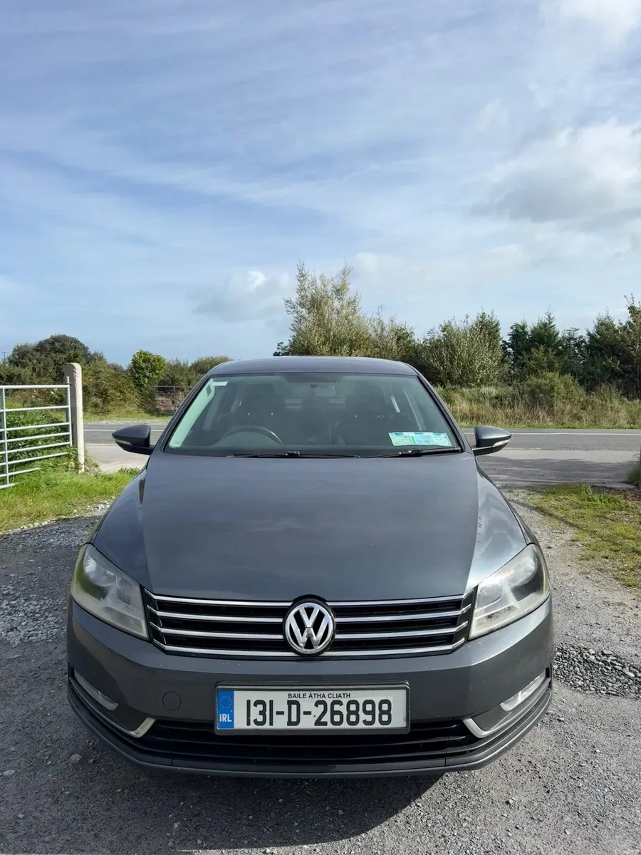 Volkswagen Passat 2013 - Image 1