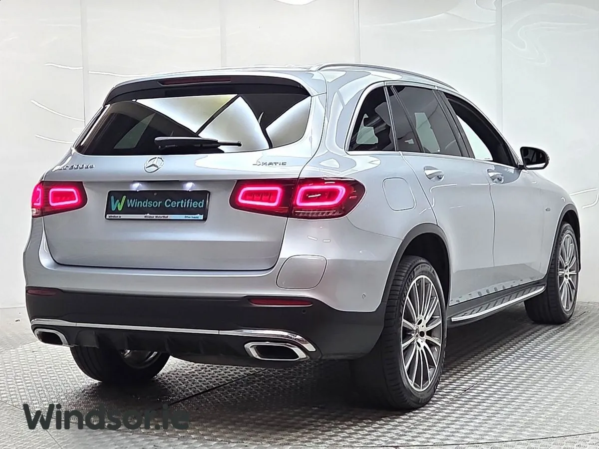 Mercedes-Benz GLC 300de AMG Line Premium 4matic - Image 2