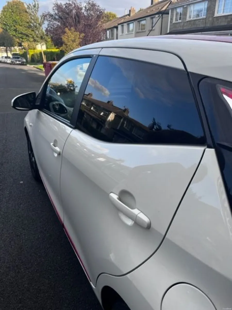 Toyota Aygo 2017 - Image 6