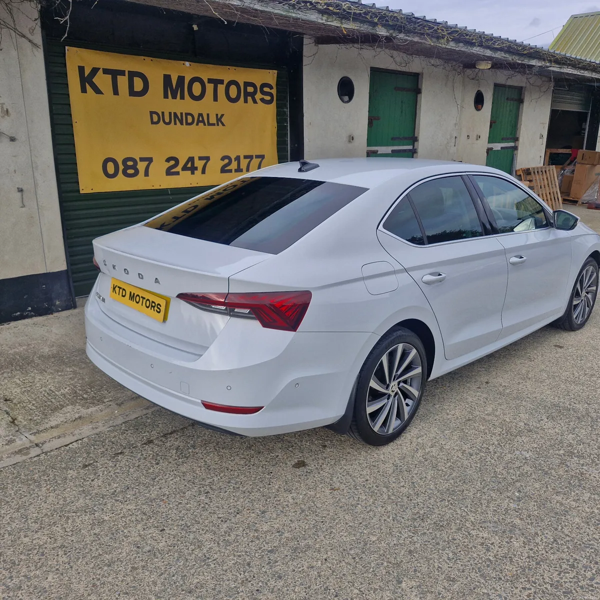 Skoda Octavia 2021 1.5 PETROL - Image 6