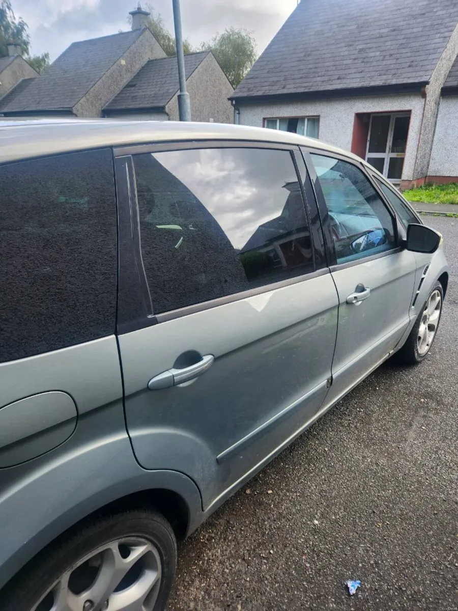 2009 Ford S-Max Titanium for Sale - Image 2