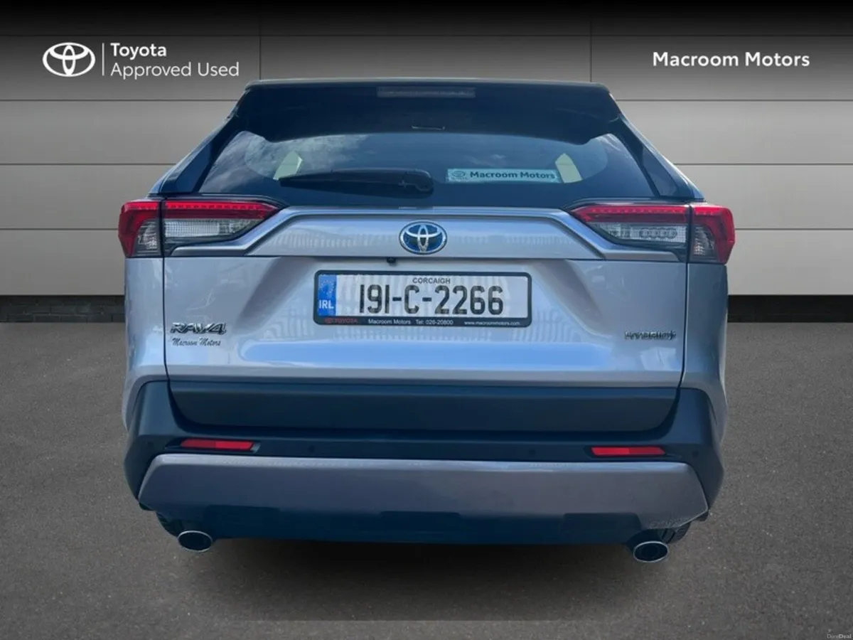 Toyota RAV4 RAV4 HYBRID  4DR AUTO - Image 4
