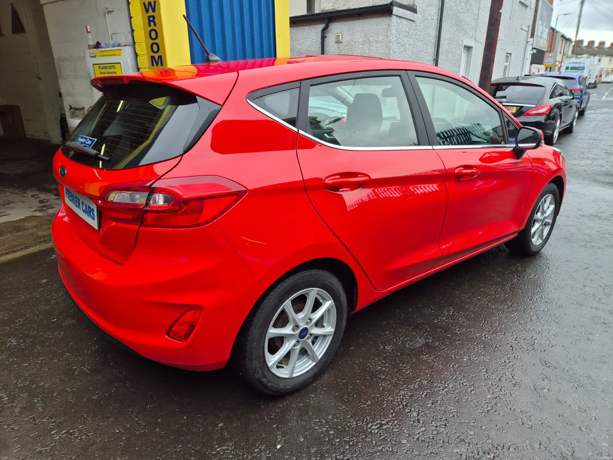 Ford Fiesta 2018 - Image 3