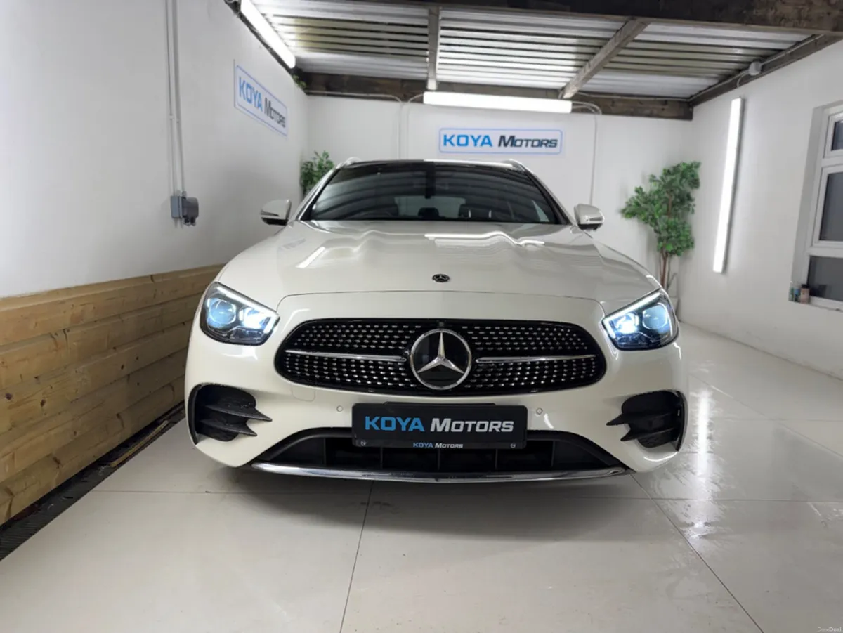 Mercedes-Benz E-Class E220D 4MATIC AMG PLUS DIESEL - Image 5