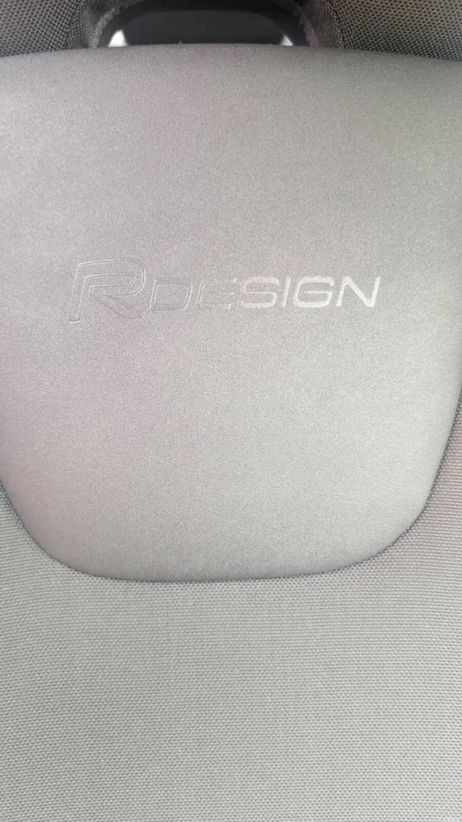Volvo S60 R-DESIGN 2.0 NCT 05/27 - Image 6