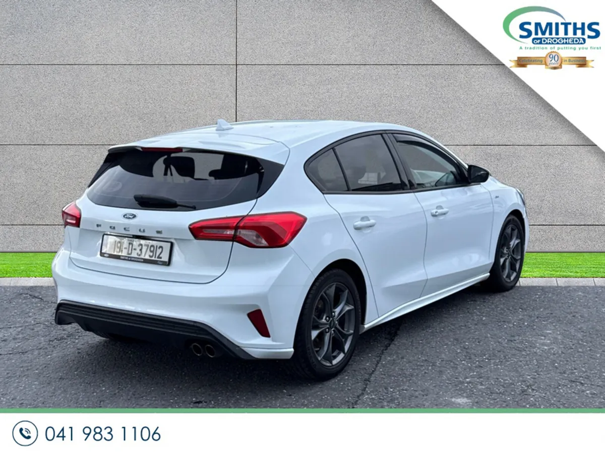 Ford Focus ST-LINE 1.0 ECOBOOST 125 125PS 4DR - Image 3