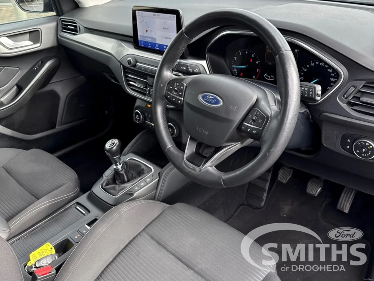 Ford Focus TITANIUM ED 5W 1.0T125 M MHEV 4DR - Image 2