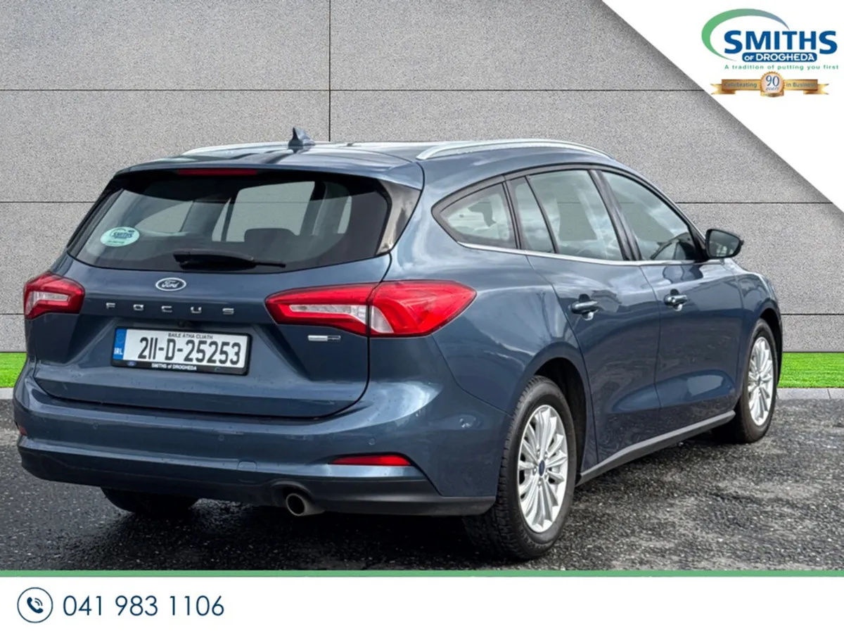 Ford Focus TITANIUM ED 5W 1.0T125 M MHEV 4DR - Image 3
