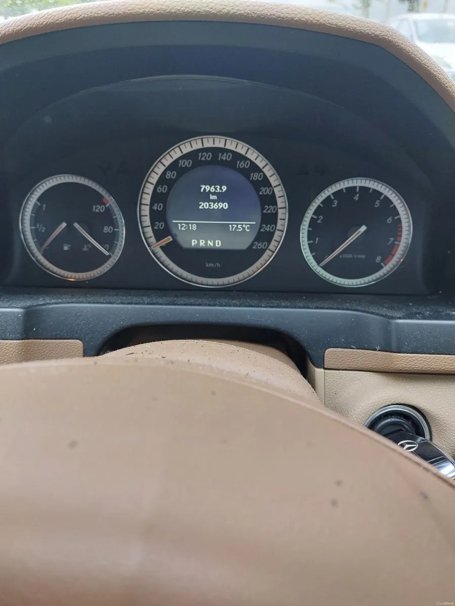 Mercedes-Benz C-Class 2009 - Image 1