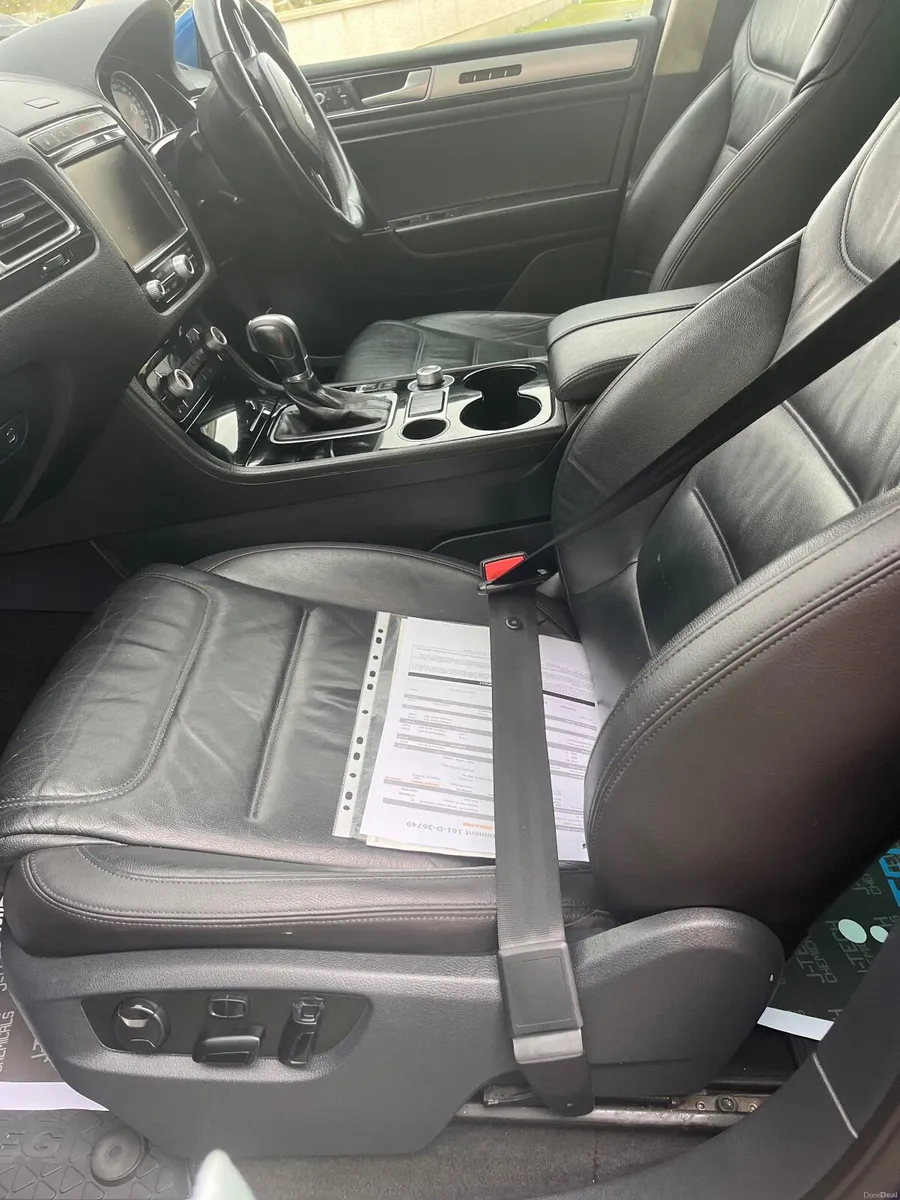 Volkswagen Touareg 2016 - Image 3