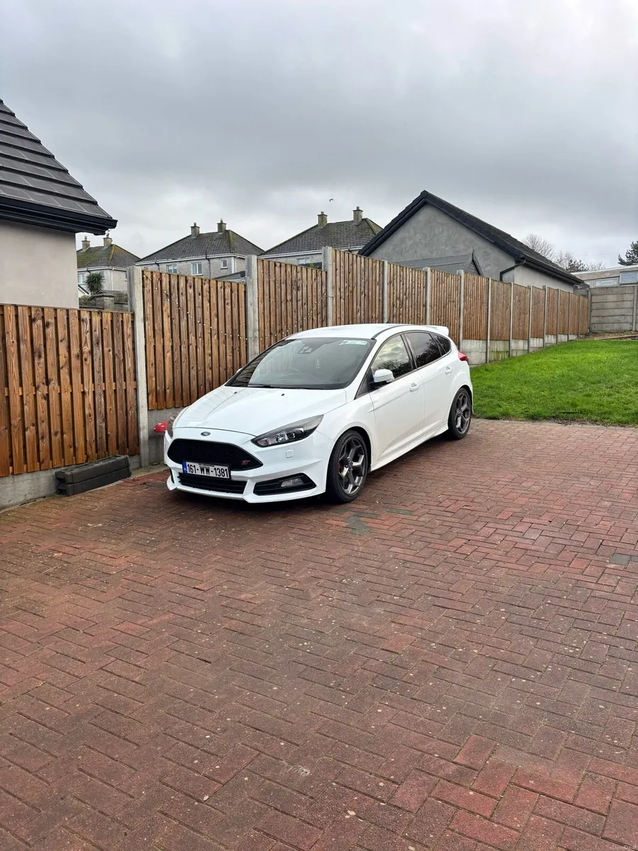 Ford focus st3 - Image 1