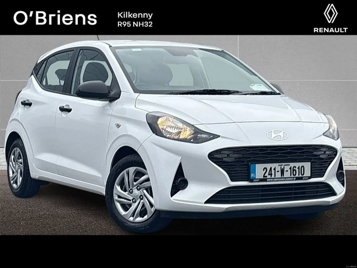Hyundai i10 CLASSIC 1.0 PRISTINE CONDITION 1 OWNER - Image 1
