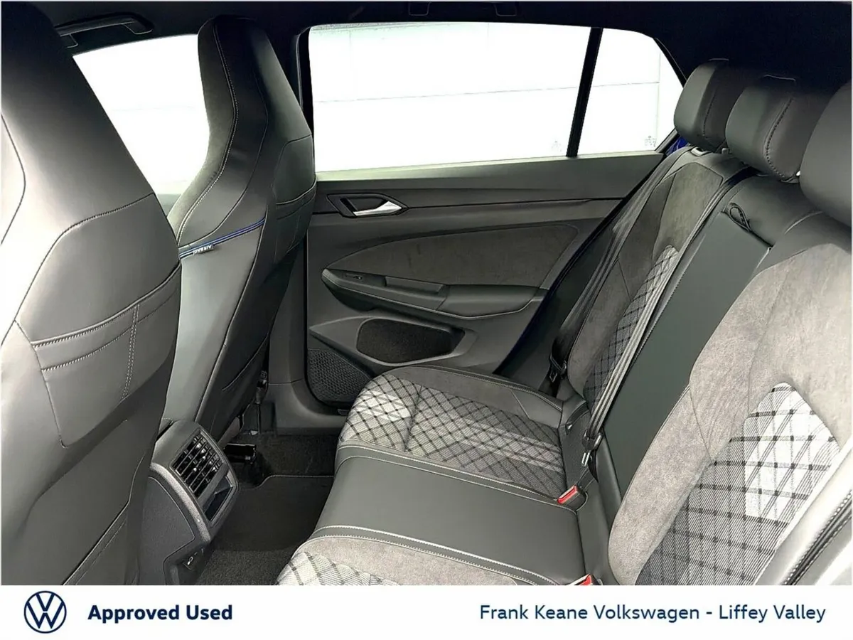 Volkswagen Golf R-LINE 1.5 TSI 150HP - Image 6
